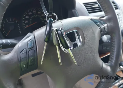 2004 Honda Accord 3.0 Ex из США, поврежденный, VIN 1HGCM66504A082482